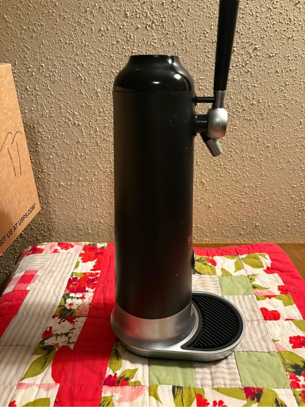 FIZZICS DraftPour Portable Beer Dispenser - Black
